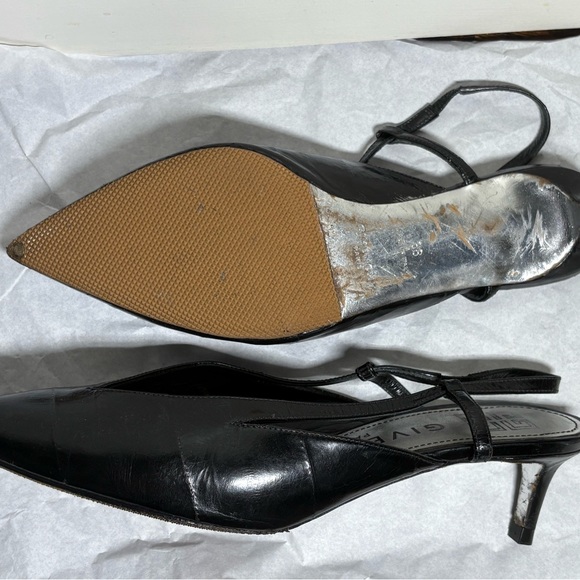 Great Givenchy Heels - Picture 1 of 3